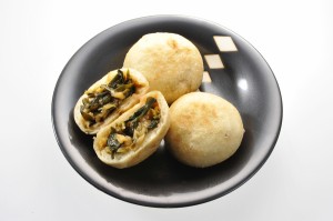 【おやき にら味】信州 長野から直送！【皮タイプ：焼きと蒸しが選べます】【長野おやき 信州おやき 長野県 お土産 通販 取り寄せ】【美