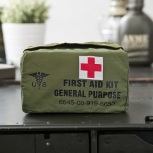 実物 新品 デッドストック 米軍 FIRST AID KIT GENERAL PURPOSE ポーチ【Cx】【I】｜メンズ 化粧ポーチ 救急バッグ ミリタリー 小物入れ 