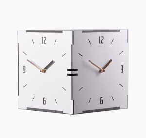 コーナー両面時計-white ハンドメード 木製両面壁掛け時計 おしゃれ 掛時計 北欧 時計 インテリア