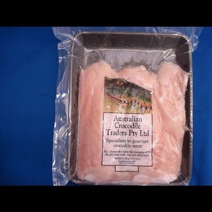 ワニ肉（テールフィレ）業務用（約0.5-0.6kg）【豪州産】冷凍ブロック