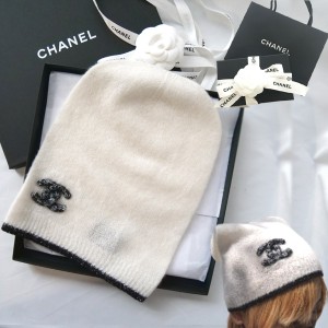 【新品■正規品■送料無料■ギフト包装無料】CHANEL シャネル カシミヤニット帽 帽子　AA9421B13855NQ764 レディース 女性 ギフト プレゼ