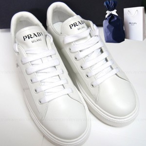 【新品■正規品■送料無料■ギフト包装無料】PRADA プラダ レザー ホワイト スニーカー1E223M 12106011 レディース 女性 ギフト プレゼン