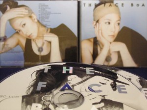 【CD】THE FACE(DVD付)ジャケットB/BoA 国内盤 ケース裏側にひび割れあり