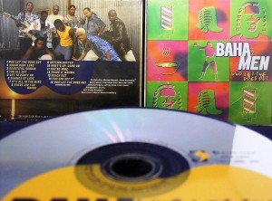 【CD】WHO LET THE DOGS OUT/BAHA MEN