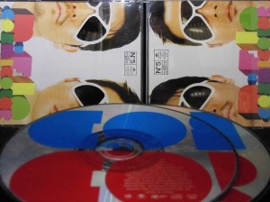 【ＣＤ】COSMICOLOR (DVD付)／m-flo ※ジャケット、歌詞カードに染みアリ