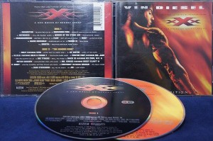 【ＣＤ】XXX (OST)／Various Artists　※輸入盤、２枚組　ケース割れ、ディスク固定用の爪破損アリ