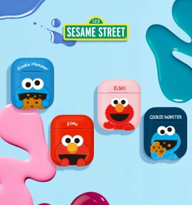 セサミストリート　airpodsケース SESAME STREET グッズ エアーポッズケース　カバー　エルモ　クッキーモンスター　217    