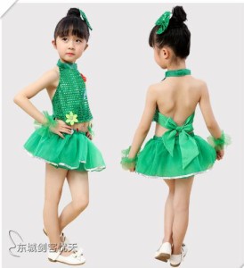 子供用 女の子 ステージ キラキラダンス衣装 キッズ セットアップ ガールズ スパンコール 可愛い トップス スカート チュチュ舞台衣装 ス