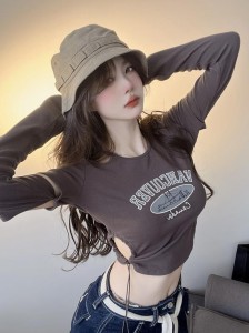 復古風レディース長袖白Tシャツ夜店ボディコン胸元ショットタイプ セクシー ぴったり 無地日常服通学服団服個性トップス インナー  タイ