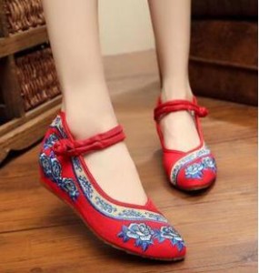 レディースシューズ チャイナ靴 手作り北京布靴 ローヒールエスニックチャイナシューズカジュアル 民族風 刺繍柄 ミュール 婦人靴