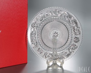 バカラ Baccarat アラベスク 1732-505 プレート 24.5cm 1732505 皿 お皿 お皿 ギフト 結婚祝い プレゼント 贈り物 食器 新生活応援