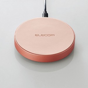 ELECOM  エレコム Qi規格対応ワイヤレス充電器 5W ゴールド WQA02GD (2447557)  送料無料