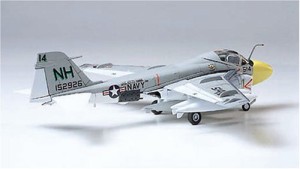 タミヤ 1/100 コンバットプレーンシリーズ アメリカ海軍 グラマンA-6A イン(中古品)