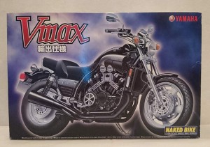 青島文化教材社 1/12ネイキッドバイクNo.29 ヤマハV-MAX 輸出仕様(中古品)