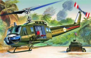 タミヤ イタレリ 1247 1/72 UH-1D 'SLICK' プラモデル(中古品)