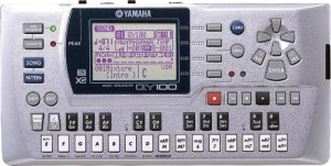 YAMAHA モバイルシーケンサー [QY100](中古品)