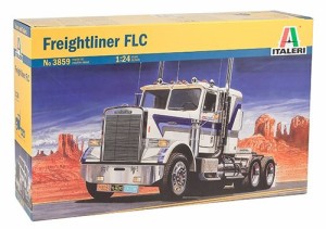 イタレリ 1/24 フレイトライナー FLC トラクターヘッド プラモデル IT3859(中古品)