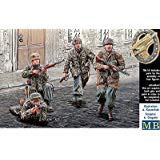 マスターボックス 1/35 降下猟兵4体WW-II迷彩服 MB35145 プラモデル(中古品)