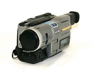 SONY ソニー　DCR-TRV110K(H) グレー　Digital8対応デジタルハンディカム　(中古品)