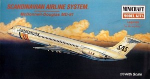 プラッツ 1/144 MD-81 スカンジナビア航空 プラモデル MC14474(未使用品)