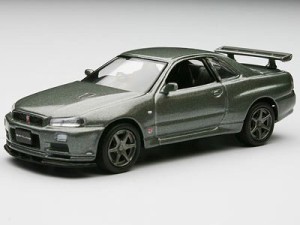 京商 1/64 ニッサン スカイライン GT-R VスペックII シルバー (BNR34) K060(未使用品)