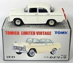 【中古】 トミカリミテッド LV−01ｂ 日産セドリック アイボリー