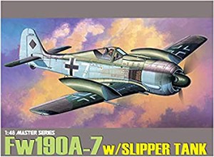 【中古】ドラゴン 1/48 第二次世界大戦 ドイツ空軍 Fw190A-7 スリッパタンク装備 プラモデル DR5545