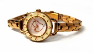 セイコー 腕時計 レディース ウォッチ ゴールド ワイヤード ＷＩＲＥＤ ＳＥＩＫ O 時計 レディ
