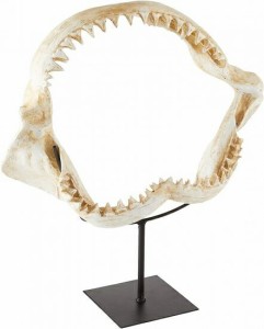 Design Toscano Shark's Jagged Jaws Statue, Ivory