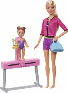Barbie バービー体操のコーチDolls＆Playsetブロンドのコーチバービー人形、ブルネットの小さな人形、バランスビームとスライドメカニズ