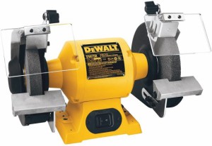 Dewalt デウォルト Bench Grinder, 8-Inch (DW758)