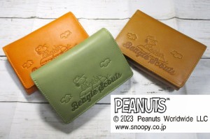 スヌーピー 財布 レディース 二つ折り かぶせ SNOOPY 本革 Beagle Scouts ビーグルスカウト 可愛いデザイン 73065 おまけ付き