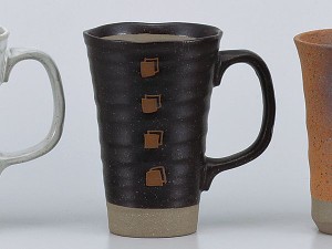 酒器 ビールジョッキ/ 天正黒角ちぎり波渕ジョッキー /ビアジョッキ 陶器 泡立ち 業務用 家庭用 ギフト プレゼント 贈り物 Beer Mug