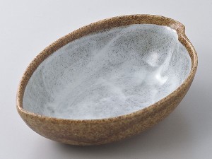 和食器 中鉢/ 伊賀化粧花型鉢（中） /陶器 業務用 家庭用 Medium Sized Bowl