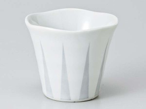 和食器 小付 珍味 小鉢/ 花型剣先珍味鉢 白 /陶器 業務用 家庭用 Small Appetizer Bowl