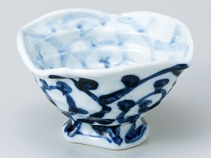 和食器 中鉢/ たこ唐草変型高台鉢 /陶器 業務用 家庭用 Medium Sized Bowl