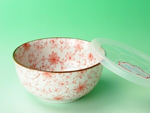 レンジパック 食器 蓋付き フタ付き 中 鉢 ボウル/ ノンラップ中鉢 芽吹唐草（赤） /保存 鉢 うつわ 漬物 作り置き 常備菜 日本製 和食器