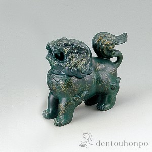 獅子香炉 茶色 小 ( 母の日 早割 プレゼント 初任給 お香 線香 リラックス 仏具 人気 高岡銅器 周年 創立 上場 竣工 上場 竣工 )