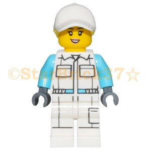 レゴ LEGO ミニフィグ シティ 人形：電動キックボードのアテンダントの女性(40526)