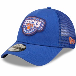 ニューエラ メンズ キャップ ニックス New York Knicks New Era Team Logo Patch 9FORTY Trucker Snapback Hat - Blue