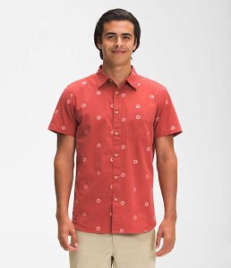 ノースフェイス メンズ カジュアルシャツ The North Face Men’s Short-Sleeve Baytrail Jacquard Shirt - Tandori Spice Red TNF Bear P