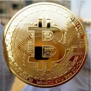 ゴルフマーカー ビットコイン bitcoin ゴルフ レプリカ 仮想通貨 雑貨 コインケース付き 金運アップのお守りに ギフト パーティー 送料無