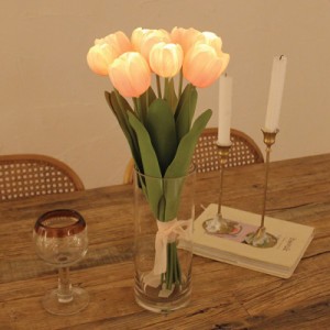 インテリアグリーン アートフラワー　 造花 花瓶 フラワーベース LED VIA K STUDIO/ グラムチューリップLEDブーケライト WC1344