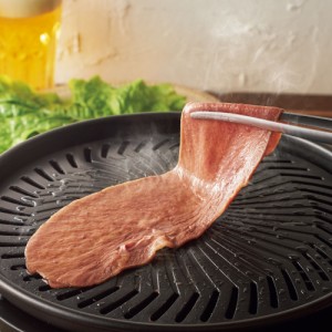 肉 卵 乳製品 肉加工品 「肉匠中むら」監修 大判牛タン塩味 250g FF9712