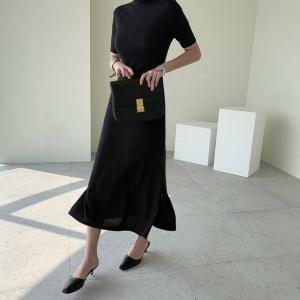 ワンピース ロングワンピース ロング丈 タートルネック 半袖 無地 Iライン 大人可愛い シンプル きれいめ 秋冬 ベーシックの通販はau Wowma ワウマ Joogle 商品ロットナンバー