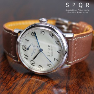 時と共に価値が増す本物で上質な高級機械式腕時計　THE SPQR 手巻パワーリザーブ×最高級フランス製カーフレザーを日本で唯一の馬具メー