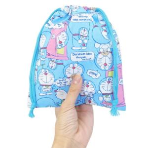 ドラえもん 巾着袋 きんちゃくポーチ S ブルー サンリオ キャラクター グッズ メール便可の通販はau Pay マーケット シネマコレクション 5400円以上で送料無料 商品ロットナンバー