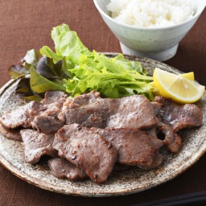 昆布〆塩牛タン タン元 タン中 厚切り 熟成 昆布締め 牛たん 北海道産 昆布出汁 ギフト お歳暮