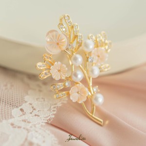 Jeweliss ブローチ コライユ Corail 花 桜 さくら 淡水パール マザーオブパール コサージュ ジュエリス セレモニー ギフト プレゼント □