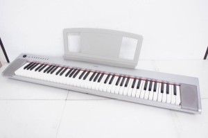 【中古】YAMAHAヤマハ 電子キーボード piaggeroピアジェーロ NP-31S 76鍵